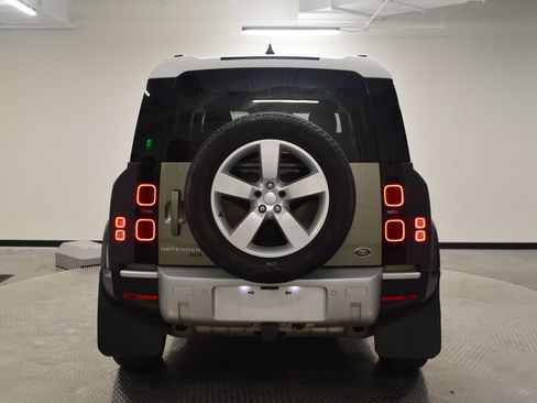 Used 2023 Land Rover Defender 110 SE AWD/4WD image 6
