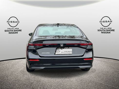 Used 2025 Honda Accord LX image 7