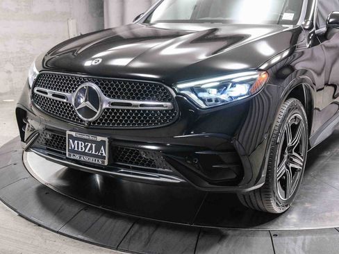 Certified 2023 Mercedes-Benz GLC 300 image 11