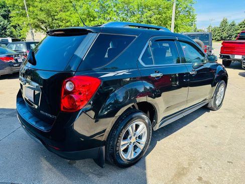 Used 2011 Chevrolet Equinox LTZ FWD image 3