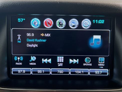 Used 2016 Chevrolet Tahoe LT image 11