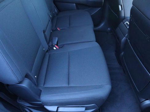 New 2026 Hyundai Santa Fe SE FWD image 18