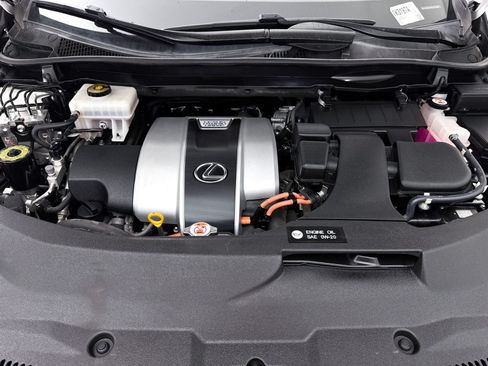 Used 2019 Lexus RX 450h AWD w/ Navigation Package image 8