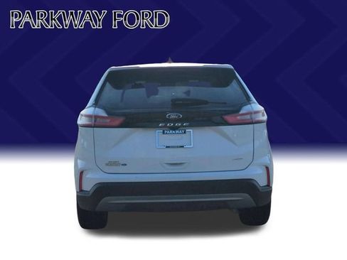 Used 2024 Ford Edge SEL AWD/4WD image 4