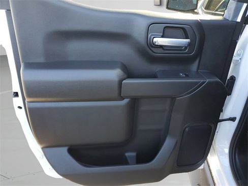 New 2026 Chevrolet Silverado 1500 Custom image 12