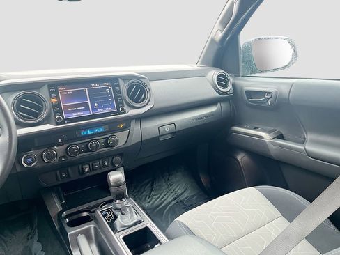 Used 2023 Toyota Tacoma TRD Off-Road w/ Black Out Package (TMS) image 21