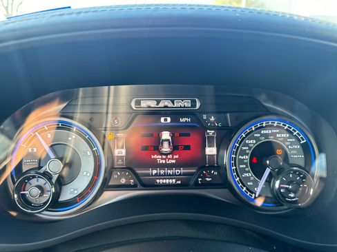 Used 2020 RAM 2500 Limited image 8