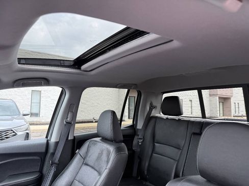 Used 2025 Honda Ridgeline RTL image 18