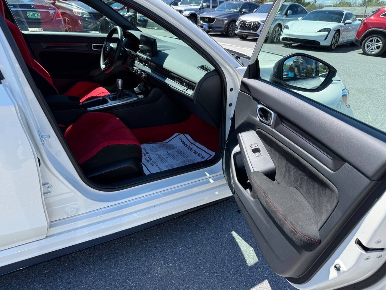 Used 2025 Honda Civic Type R image 8