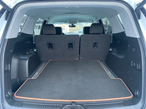 Used 2020 GMC Acadia AT4 image 5