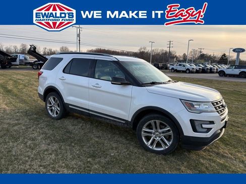 Used 2016 Ford Explorer XLT w/ Equipment Group 202A image 1