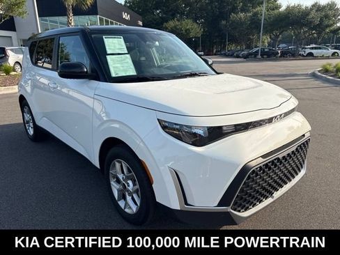 Certified 2025 Kia Soul S FWD image 7