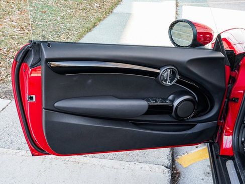 Certified 2022 MINI Cooper S image 15