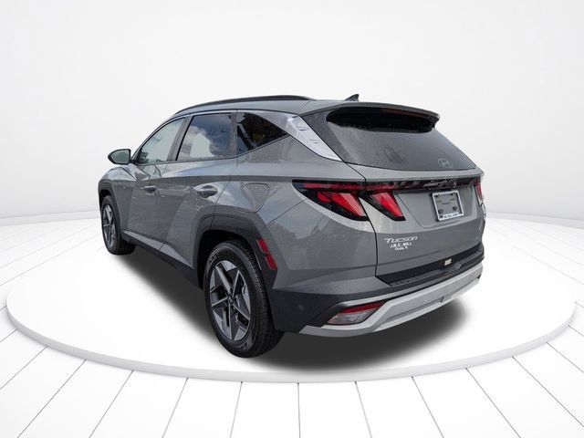 Used 2025 Hyundai Tucson SEL FWD image 5