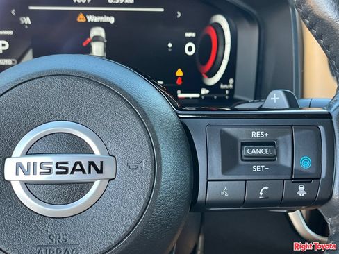 Used 2021 Nissan Rogue Platinum AWD/4WD image 23