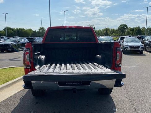 Used 2017 GMC Sierra 1500 SLT AWD/4WD image 8