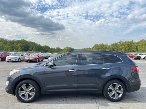 Used 2013 Hyundai Santa Fe GLS image 1