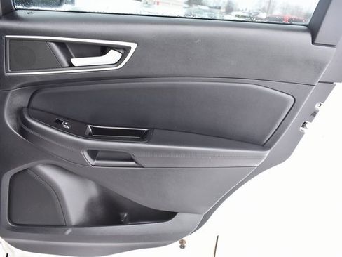 Used 2015 Ford Edge SEL w/ Equipment Group 201A image 43