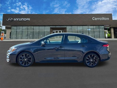 Used 2024 Toyota Corolla SE image 8