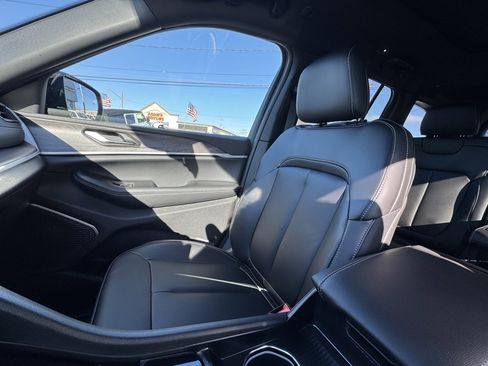 New 2026 Jeep Grand Cherokee Limited w/ Limited Altitude Package image 14