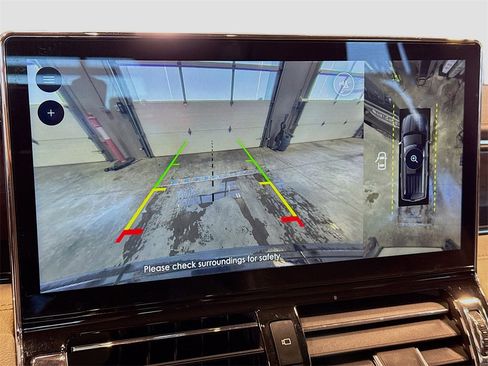 Used 2022 Lincoln Navigator Reserve image 12