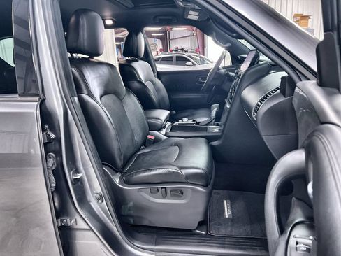 Used 2023 Nissan Armada SL w/ Midnight Edition Package RWD image 27