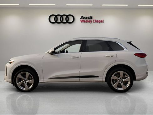 New 2026 Audi Q5 Premium Plus AWD/4WD image 2