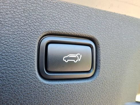 Used 2025 Kia Sportage SX FWD image 25