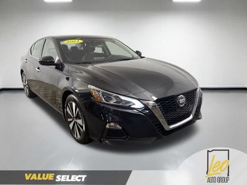 Used 2021 Nissan Altima 2.5 SV FWD image 7