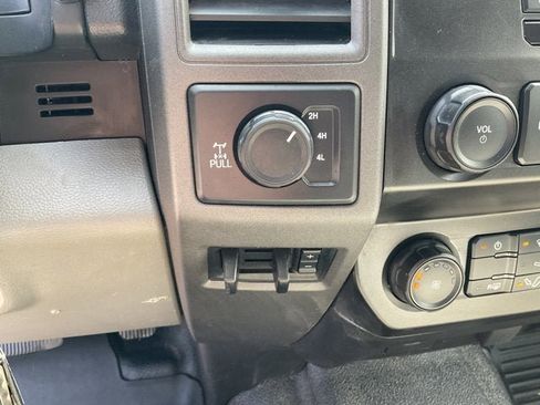 Used 2020 Ford F250 XL w/ Power Equipment Group AWD/4WD image 20