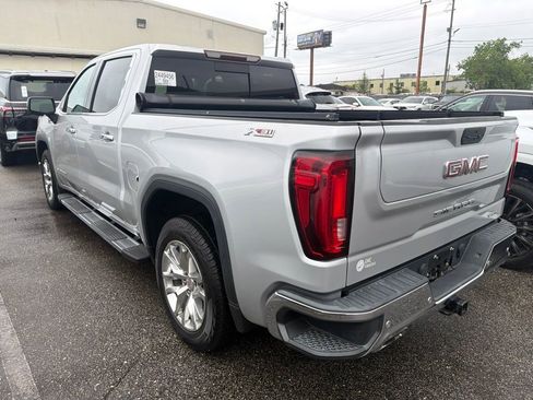 Used 2019 GMC Sierra 1500 SLT w/ SLT Premium Plus Package AWD/4WD image 9