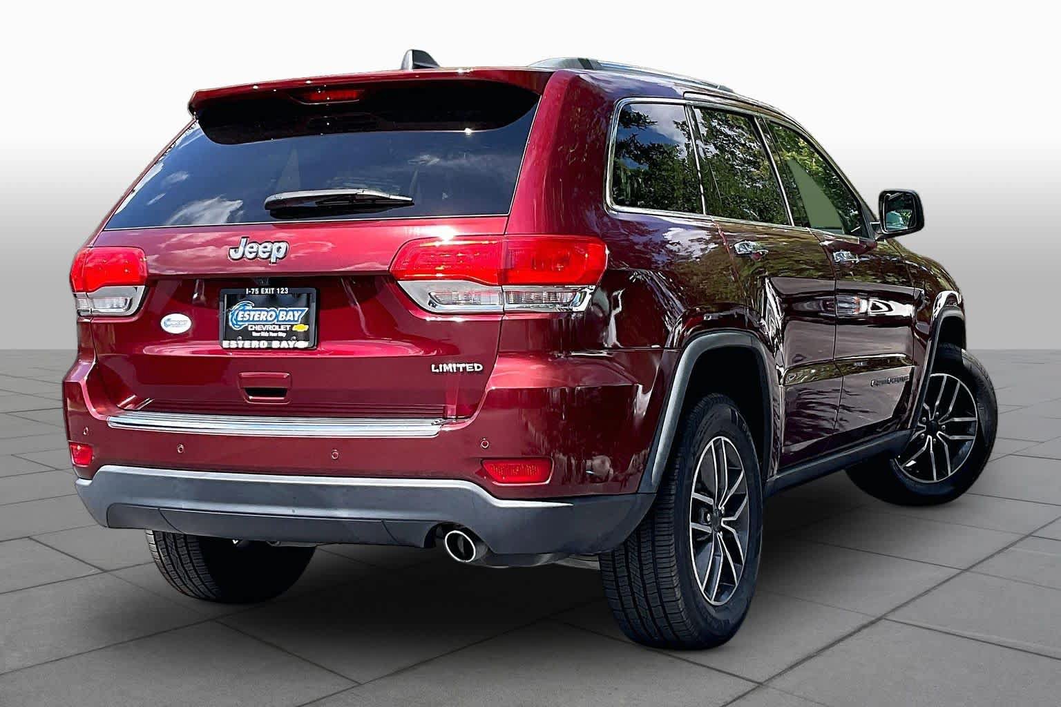 Used 2019 Jeep Grand Cherokee Limited w/ Luxury Group II RWD image 13