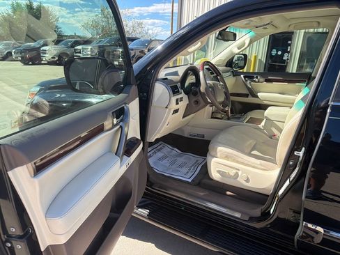 Used 2010 Lexus GX 460 Premium AWD/4WD image 10