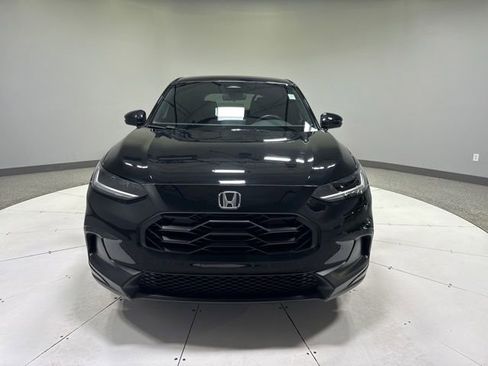 Used 2025 Honda HR-V Sport image 8