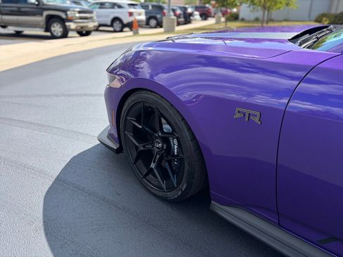 New 2026 Ford Mustang GT Premium w/ GT Performance Package RWD image 13