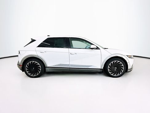 Used 2024 Hyundai Ioniq 5 Limited AWD/4WD image 10