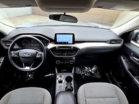 Used 2021 Ford Escape SE w/ Cold Weather Package AWD/4WD image 13