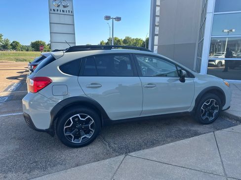 Used 2015 Subaru Crosstrek 2.0i Limited AWD/4WD image 5