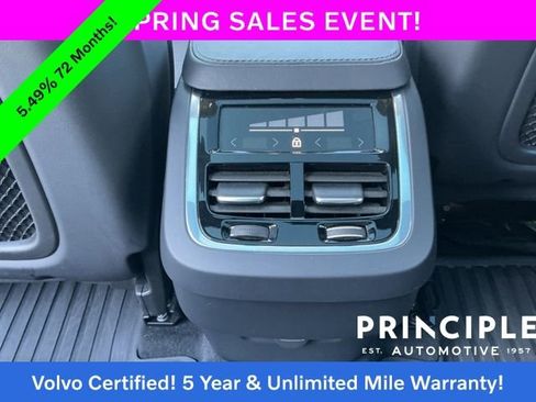 Certified 2024 Volvo XC90 B5 Core w/ Protection Package Premier AWD/4WD image 37