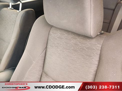 Used 2022 Dodge Durango SXT w/ Blacktop Package AWD/4WD image 16