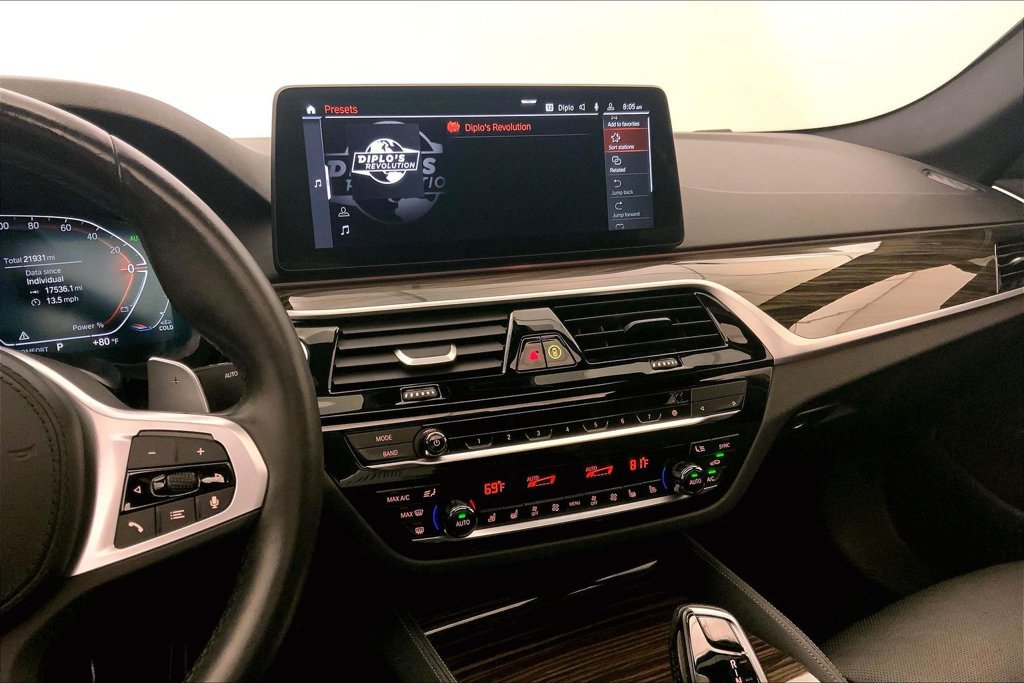Used 2023 BMW 540i xDrive w/ Executive Package AWD/4WD image 5