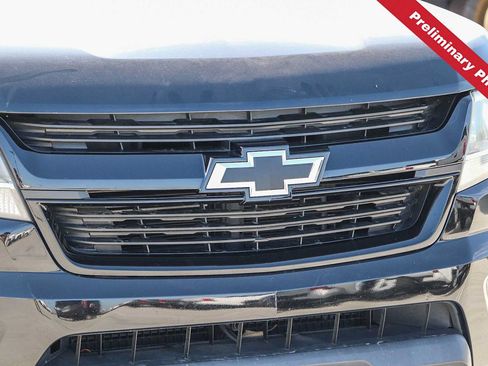 Used 2019 Chevrolet Colorado LT w/ Redline Special Edition RWD image 5