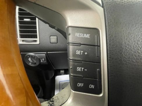 Used 2008 Lincoln MKX 2WD image 24