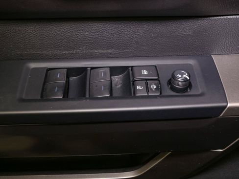 Used 2024 Toyota Tundra SR5 AWD/4WD image 39