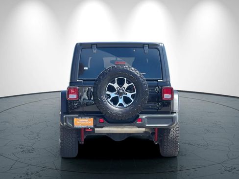 Used 2022 Jeep Wrangler Unlimited Rubicon AWD/4WD image 5