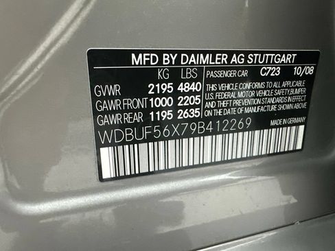 Used 2009 Mercedes-Benz E 350 Sedan image 32