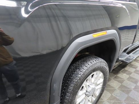 Used 2022 GMC Sierra 2500 Denali w/ Denali Ultimate Package image 33