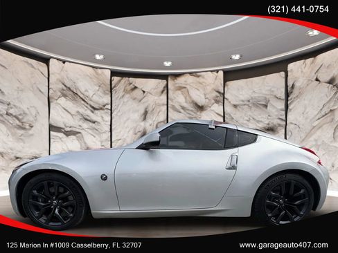 Used 2012 Nissan 370Z Touring w/ Sport Pkg image 4