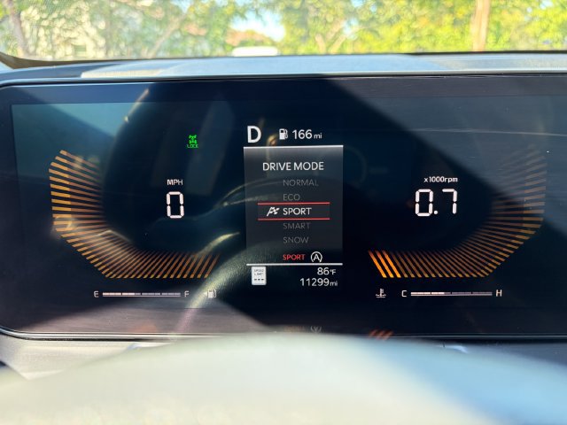 Certified 2025 Kia Sorento S AWD/4WD image 33