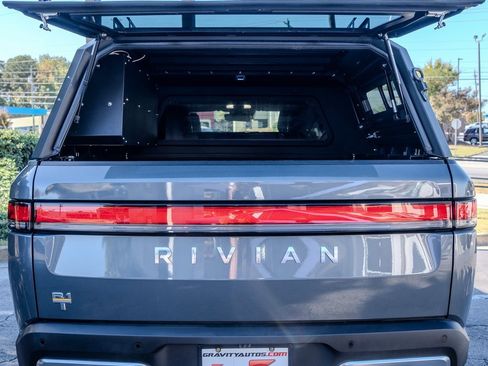 Used 2022 Rivian R1T Adventure image 27